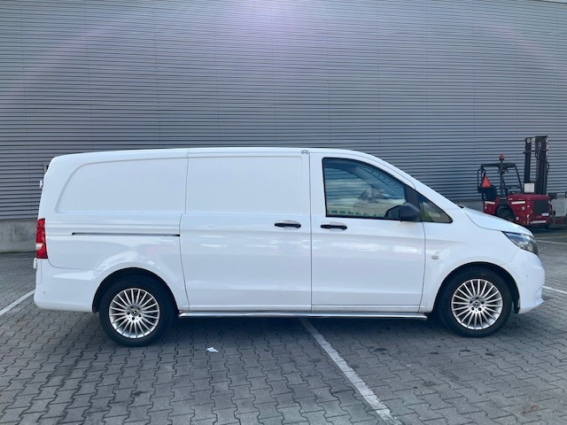 Mercedes-Benz Vito 109 CDI Lang / Airco / Cruise / Trekhaak / APK 01-26 - Small van: picture 2 Mercedes-Benz Vito 109 CDI Lang / Airco / Cruise / Trekhaak / APK 01-26 - Small van: picture 2