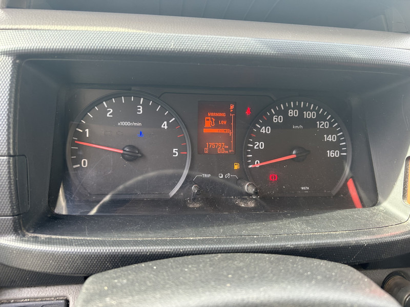 Nissan Cabstar NT400 / Duo Temp Frigo -30 gr / 175 dkm/ Blad - Blad / BE Van - Refrigerated van: picture 4 Nissan Cabstar NT400 / Duo Temp Frigo -30 gr / 175 dkm/ Blad - Blad / BE Van - Refrigerated van: picture 4