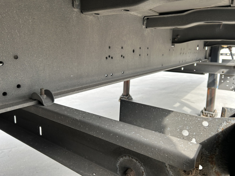 Schmitz Cargobull SCB S3B / Box Trailer / BPW Drum / NL Trailer / APK 10-26 - Closed box semi-trailer: picture 5 Schmitz Cargobull SCB S3B / Box Trailer / BPW Drum / NL Trailer / APK 10-26 - Closed box semi-trailer: picture 5