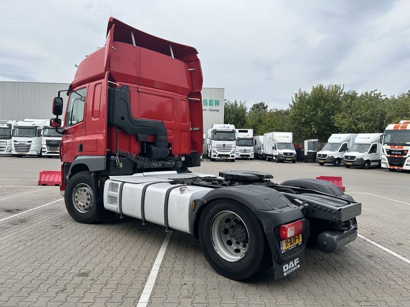 Tractor unit DAF CF 410 FT Space Cab / 742 dkm / 2 Tanks / NL Truck: picture 19