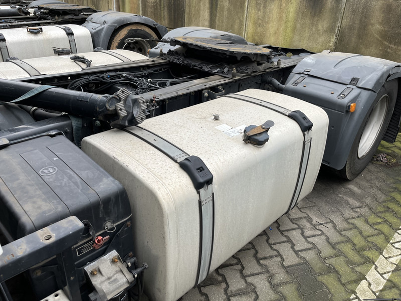 Tractor unit MAN TGX 18.460 XXL / Motor Defect -> Not Running / Retarder / 645 dkm / 2 Tanks: picture 17 Tractor unit MAN TGX 18.460 XXL / Motor Defect -> Not Running / Retarder / 645 dkm / 2 Tanks: picture 17