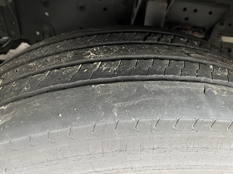 Tractor unit MAN TGX 18.460 XXL / Motor Defect -> Not Running / Retarder / 645 dkm / 2 Tanks: picture 11 Tractor unit MAN TGX 18.460 XXL / Motor Defect -> Not Running / Retarder / 645 dkm / 2 Tanks: picture 11