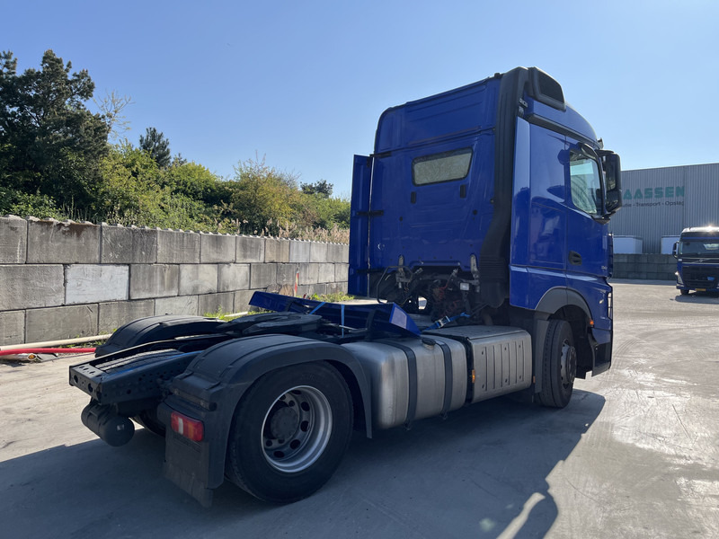 Mercedes-Benz Actros 1842 Streamspace / 933 dkm / 2 Tanks / NL Truck - Tractor unit: picture 2 Mercedes-Benz Actros 1842 Streamspace / 933 dkm / 2 Tanks / NL Truck - Tractor unit: picture 2