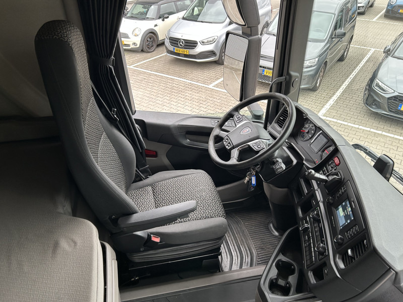 Scania R450 Highline / Retarder / 707 dkm / APK TUV 03-26 - Tractor unit: picture 3 Scania R450 Highline / Retarder / 707 dkm / APK TUV 03-26 - Tractor unit: picture 3