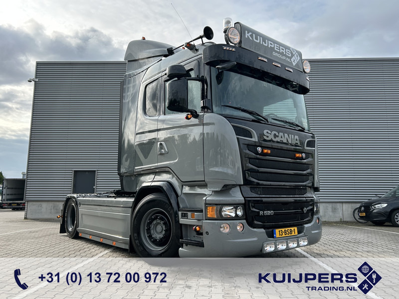 Scania R520 V8 / Showtruck / Buffl Special Interior / Vol Lucht / Retarder - Tractor unit: picture 1 Scania R520 V8 / Showtruck / Buffl Special Interior / Vol Lucht / Retarder - Tractor unit: picture 1