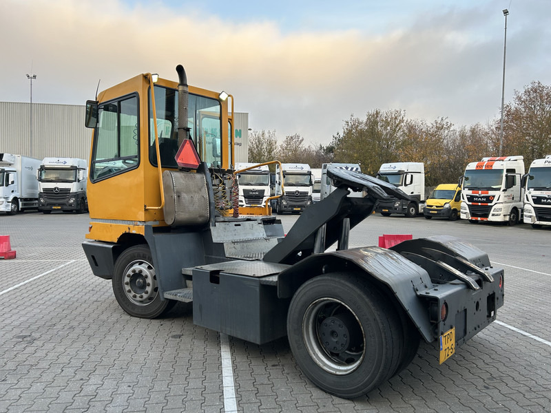 Tractor unit Terberg YT 182 / Cummins / Allison / 2008 / Terminal Tractor: picture 19