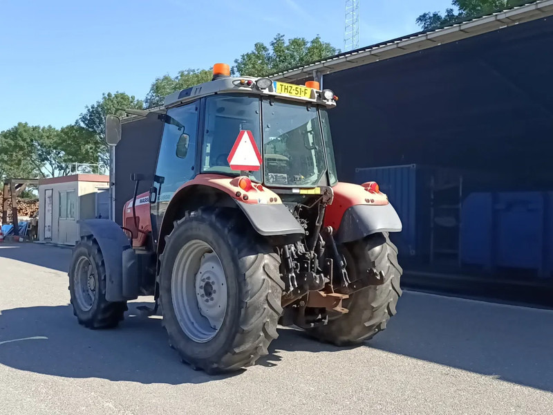 Massey Ferguson 5435 5435 Dyna-4 - Farm tractor: picture 4 Massey Ferguson 5435 5435 Dyna-4 - Farm tractor: picture 4