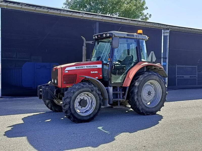 Massey Ferguson 5435 5435 Dyna-4 - Farm tractor: picture 1 Massey Ferguson 5435 5435 Dyna-4 - Farm tractor: picture 1