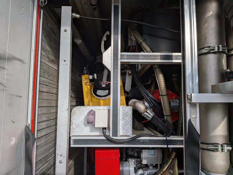 Mercedes-Benz  - Fire truck: picture 4 Mercedes-Benz  - Fire truck: picture 4