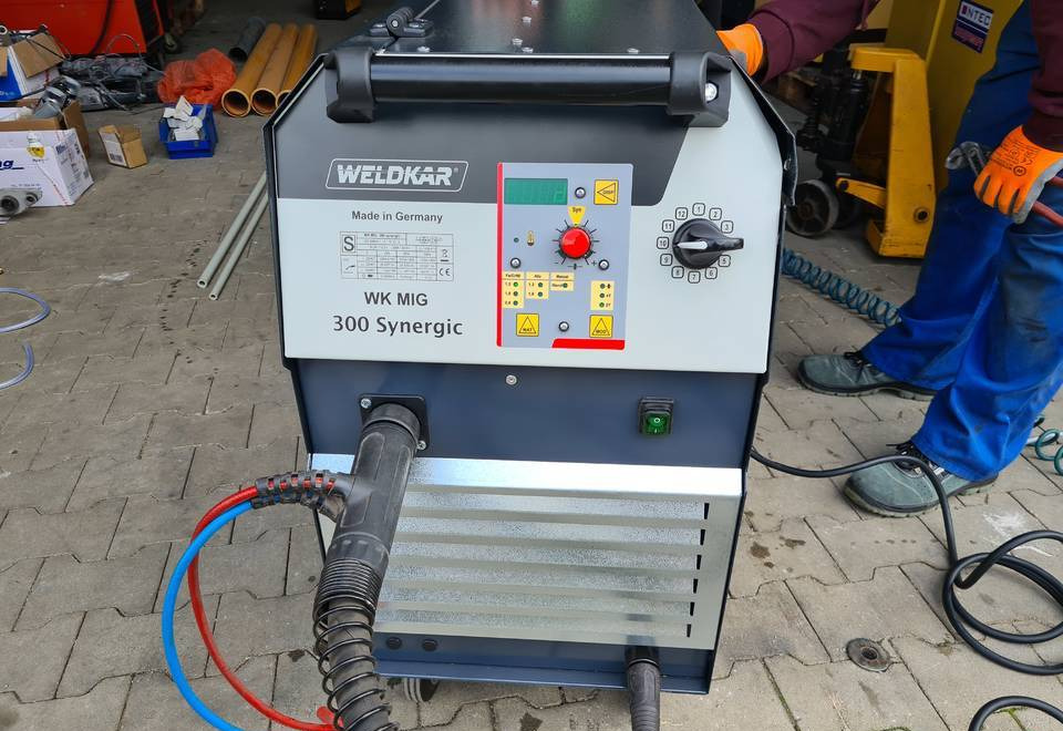 SPAWARKA MIG WELDKAR 300 Synergic 300A - Welding equipment: picture 3 SPAWARKA MIG WELDKAR 300 Synergic 300A - Welding equipment: picture 3