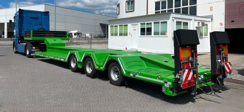 GVN Trailer 3 AXLE LOWBED WITH WHEEL RECESSES - Low loader semi-trailer: picture 4 GVN Trailer 3 AXLE LOWBED WITH WHEEL RECESSES - Low loader semi-trailer: picture 4
