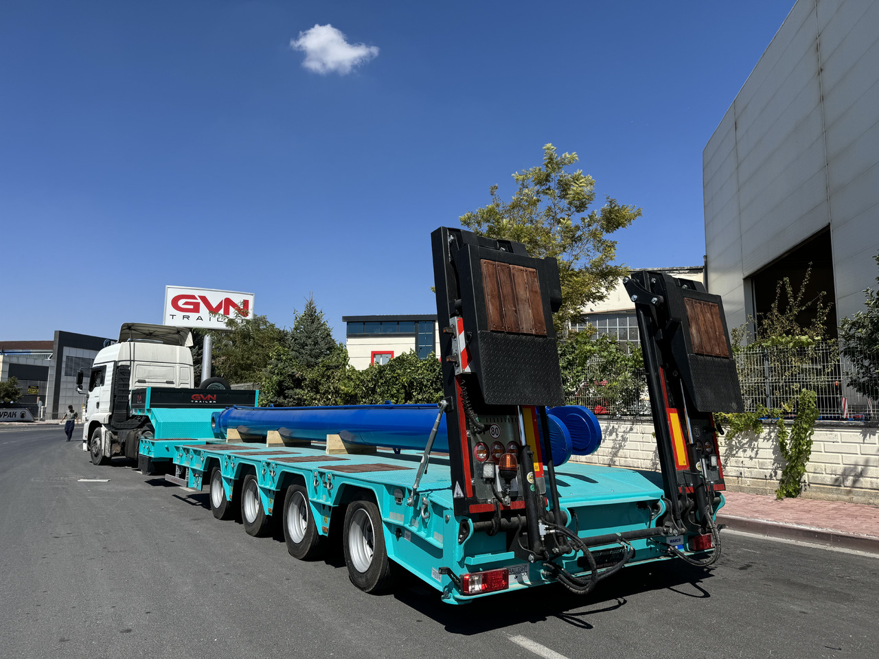 GVN Trailer 4 AXLE EXTENDABLE LOWBED - Low loader semi-trailer: picture 1 GVN Trailer 4 AXLE EXTENDABLE LOWBED - Low loader semi-trailer: picture 1