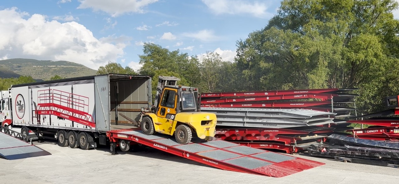 AZ RAMP KING VERSION, BIG FOOT LLO 25T mobile loading ramp - Loading ramp: picture 4 AZ RAMP KING VERSION, BIG FOOT LLO 25T mobile loading ramp - Loading ramp: picture 4
