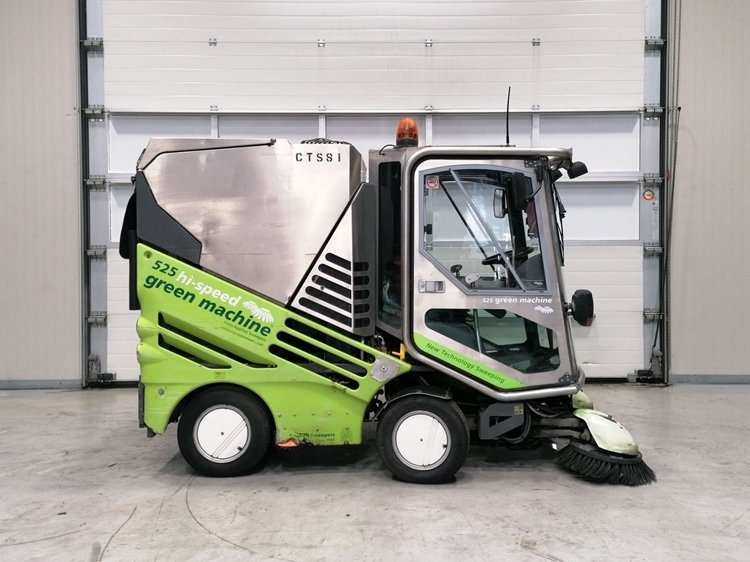 Road sweeper Used Street sweeper GREEN MACHINE - 525 HI-SPEED: picture 6