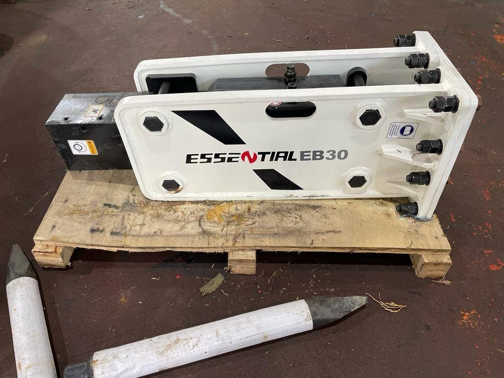 Essential EB30 - Hydraulic hammer for Construction machinery: picture 3 Essential EB30 - Hydraulic hammer for Construction machinery: picture 3