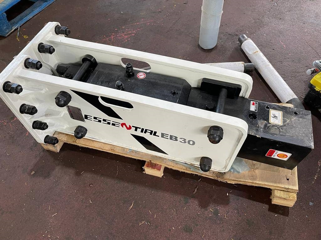 Essential EB30 - Hydraulic hammer for Construction machinery: picture 1 Essential EB30 - Hydraulic hammer for Construction machinery: picture 1