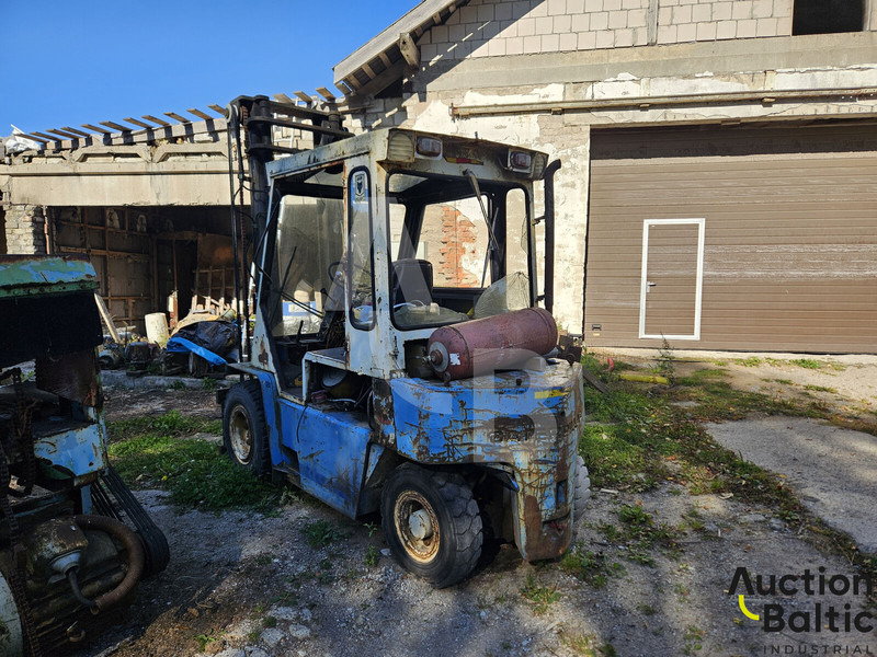 Caterpillar BO-BO CAT V80D - Forklift: picture 4 Caterpillar BO-BO CAT V80D - Forklift: picture 4