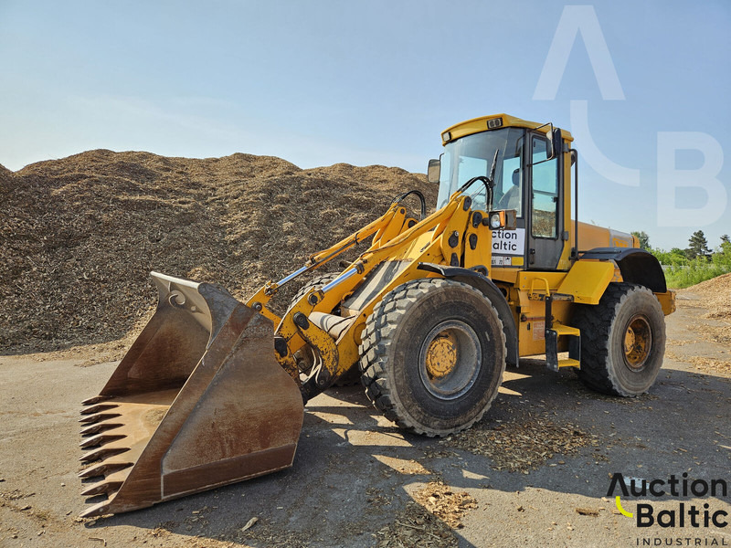 JCB 426 HT - Wheel loader: picture 2 JCB 426 HT - Wheel loader: picture 2