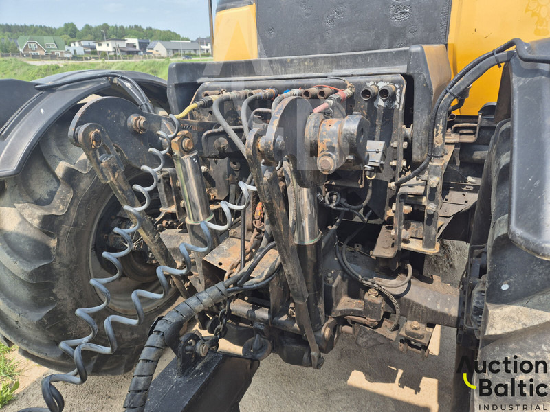 Farm tractor JCB Fastrac 3220: picture 18 Farm tractor JCB Fastrac 3220: picture 18