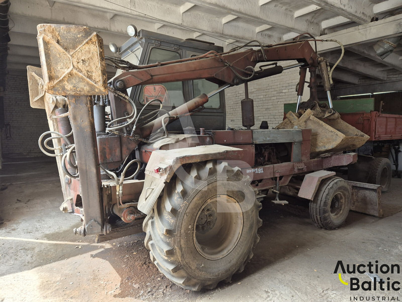 Karpatec PEA-10 - Wheel excavator: picture 4 Karpatec PEA-10 - Wheel excavator: picture 4
