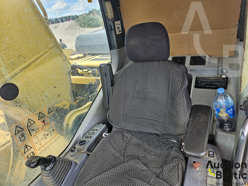 Crawler excavator Komatsu PC240NLC-7K: picture 7 Crawler excavator Komatsu PC240NLC-7K: picture 7