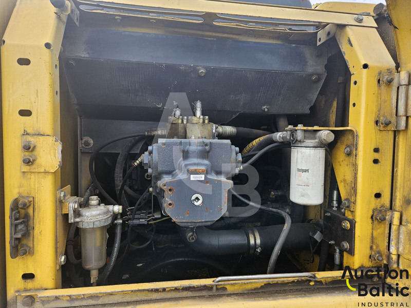 Crawler excavator Komatsu PC240NLC-7K: picture 12 Crawler excavator Komatsu PC240NLC-7K: picture 12