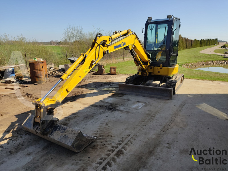 Komatsu PC35MR-5 - Mini excavator: picture 1 Komatsu PC35MR-5 - Mini excavator: picture 1