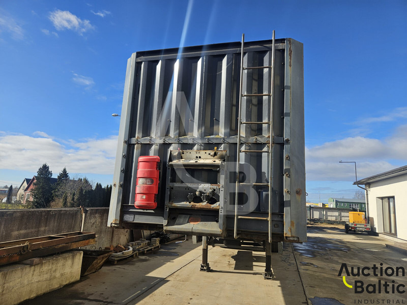 Krone SD - Curtainsider semi-trailer: picture 3 Krone SD - Curtainsider semi-trailer: picture 3