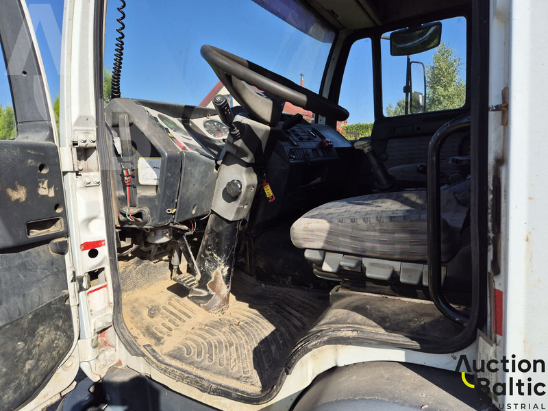 MAN L87PP18K10C - Autotransporter truck, Crane truck: picture 5 MAN L87PP18K10C - Autotransporter truck, Crane truck: picture 5