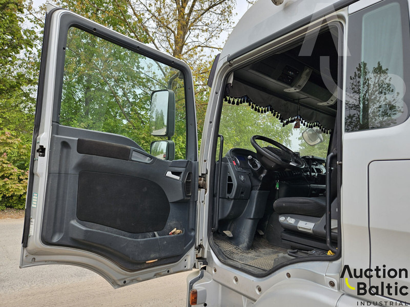 Leasing of MAN TGL8.250 MAN TGL8.250: picture 11