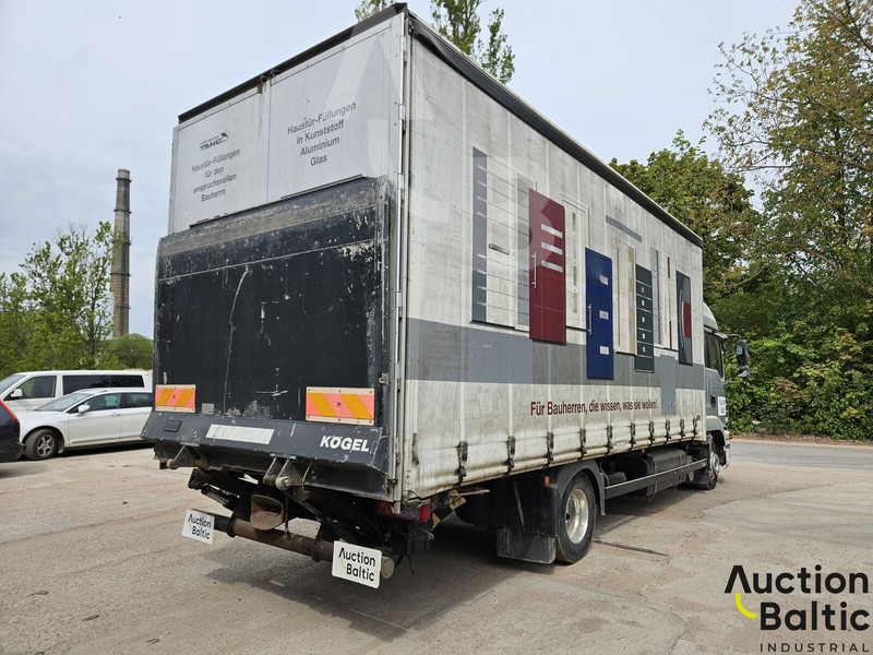 MAN TGL8.250 - Curtainsider truck: picture 3 MAN TGL8.250 - Curtainsider truck: picture 3