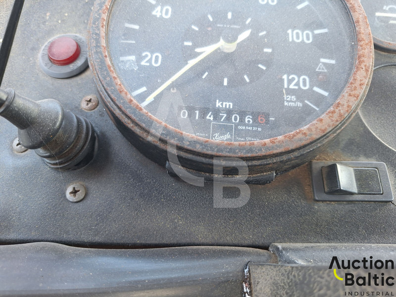 Magirus 130 M 8 - Dropside/ Flatbed truck, Crane truck: picture 5 Magirus 130 M 8 - Dropside/ Flatbed truck, Crane truck: picture 5