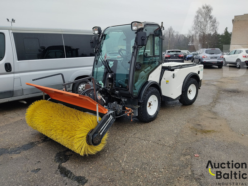 Multihog CX75 - Road sweeper: picture 1 Multihog CX75 - Road sweeper: picture 1