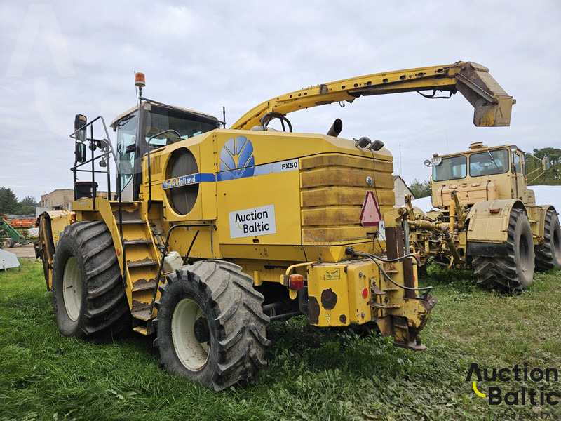 New Holland FX 50 - Forage harvester: picture 4 New Holland FX 50 - Forage harvester: picture 4