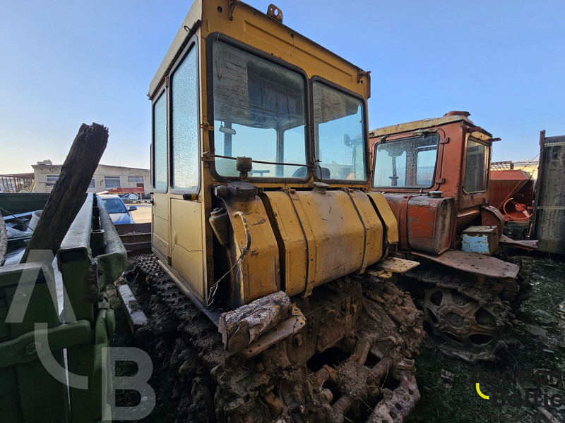 Onbekend DT-75 - Tracked tractor: picture 3 Onbekend DT-75 - Tracked tractor: picture 3