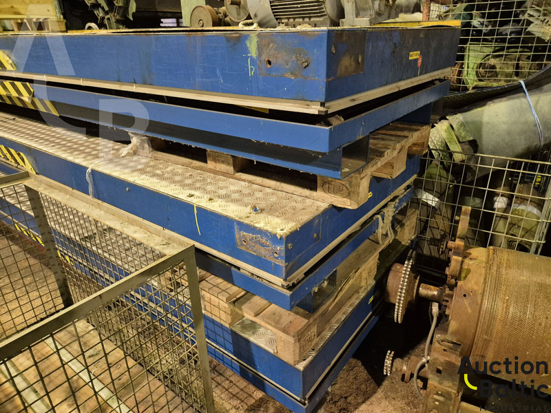 SCISSOR lift platforms - Scissor lift: picture 3 SCISSOR lift platforms - Scissor lift: picture 3