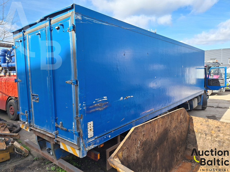 Scania P 93 ML - Refrigerator truck: picture 3 Scania P 93 ML - Refrigerator truck: picture 3