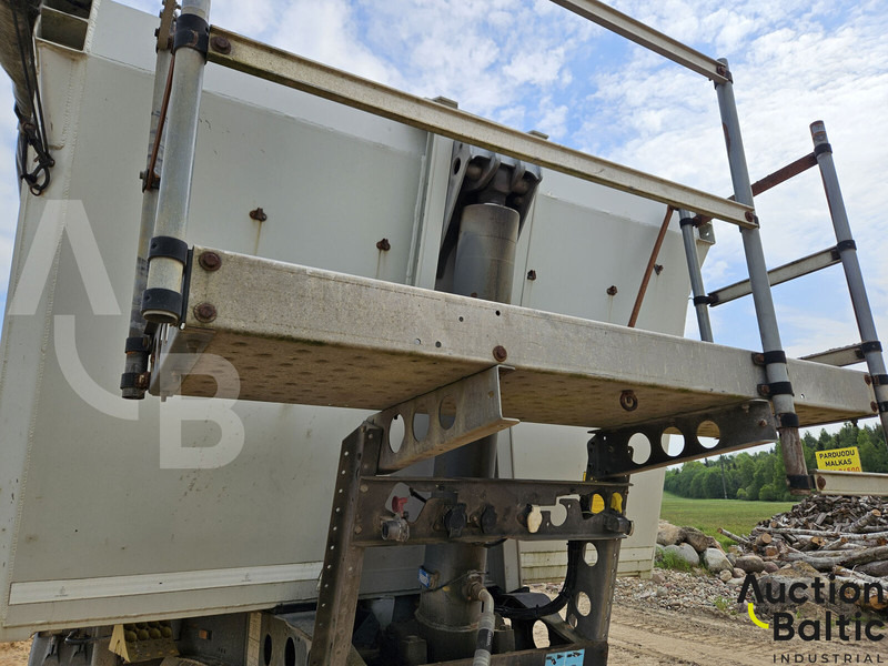 Schmitz-Gotha SKI 24-7.2 - Curtainsider semi-trailer: picture 5 Schmitz-Gotha SKI 24-7.2 - Curtainsider semi-trailer: picture 5