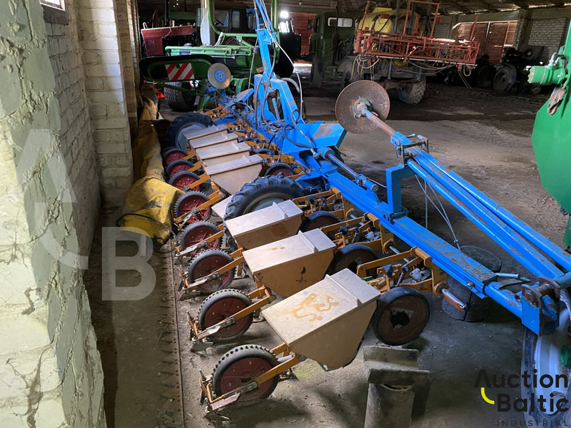 Schmotzer UD 2012HY - Precision sowing machine: picture 2 Schmotzer UD 2012HY - Precision sowing machine: picture 2