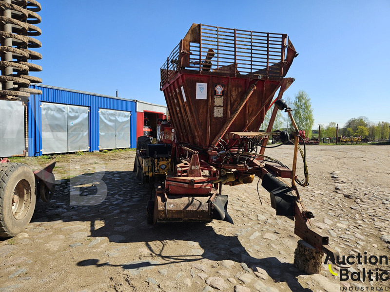 TIM MII SA T-85 - Combine harvester: picture 5 TIM MII SA T-85 - Combine harvester: picture 5