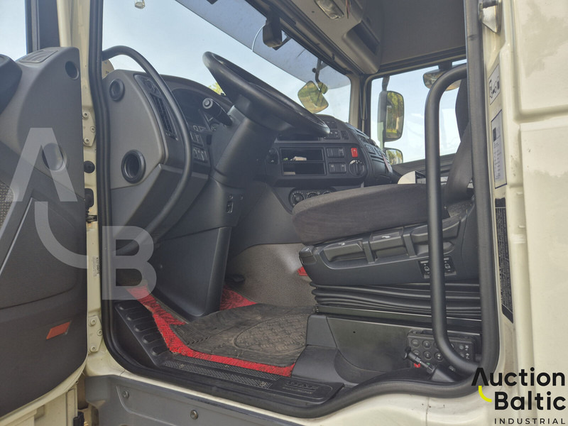 DAF XF460FT - Tractor unit: picture 5 DAF XF460FT - Tractor unit: picture 5