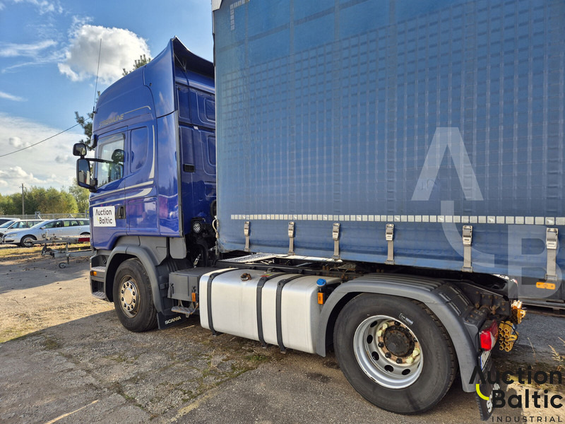 Scania R 450 - Tractor unit: picture 5 Scania R 450 - Tractor unit: picture 5