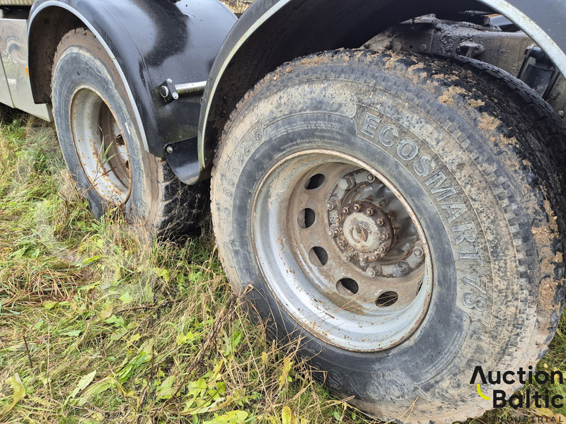 Tractor unit Volvo FM12: picture 16 Tractor unit Volvo FM12: picture 16