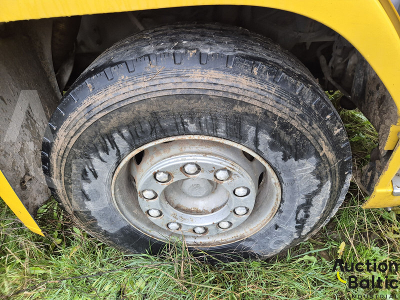 Tractor unit Volvo FM12: picture 15 Tractor unit Volvo FM12: picture 15