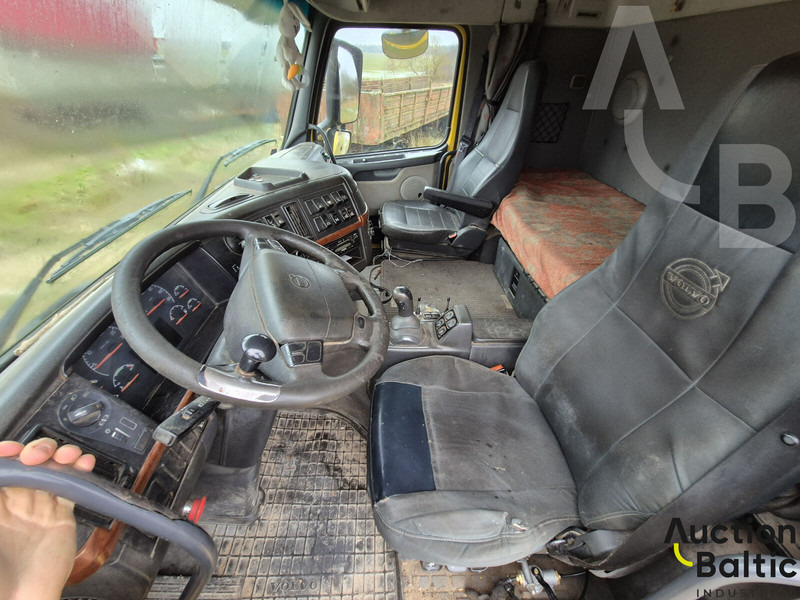 Tractor unit Volvo FM12: picture 6 Tractor unit Volvo FM12: picture 6