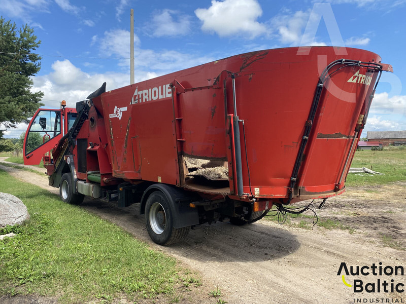 Trioliet TRIOTRAC 2-2000 - Livestock equipment: picture 3 Trioliet TRIOTRAC 2-2000 - Livestock equipment: picture 3