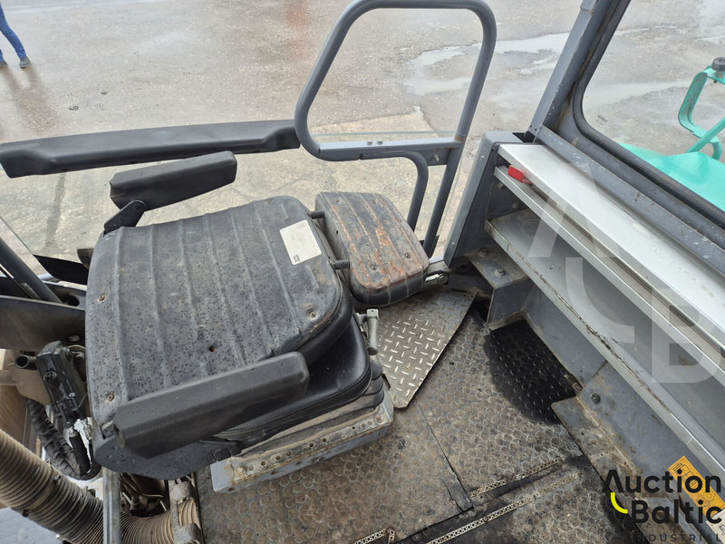 Asphalt paver Vögele Super 1800-3i: picture 9