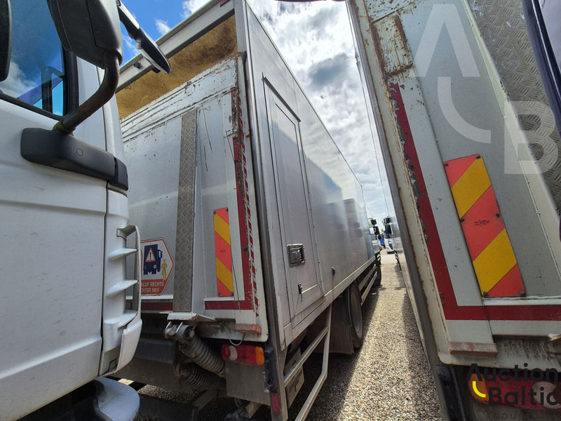 Volvo FL240 - Box truck: picture 3 Volvo FL240 - Box truck: picture 3