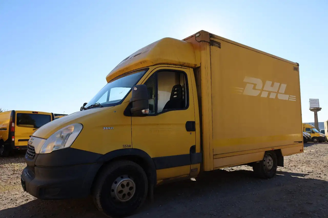 Iveco Daily/ Regalsystem/Luftfeder/KURZ/1. Hand - Box van: picture 2 Iveco Daily/ Regalsystem/Luftfeder/KURZ/1. Hand - Box van: picture 2