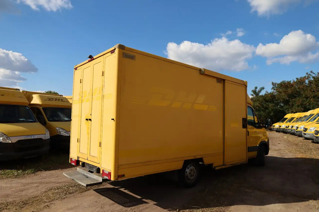 Iveco IS35SI2AA Daily/ Regalsystem/Luftfeder/1. Hand/ - Box van: picture 5 Iveco IS35SI2AA Daily/ Regalsystem/Luftfeder/1. Hand/ - Box van: picture 5